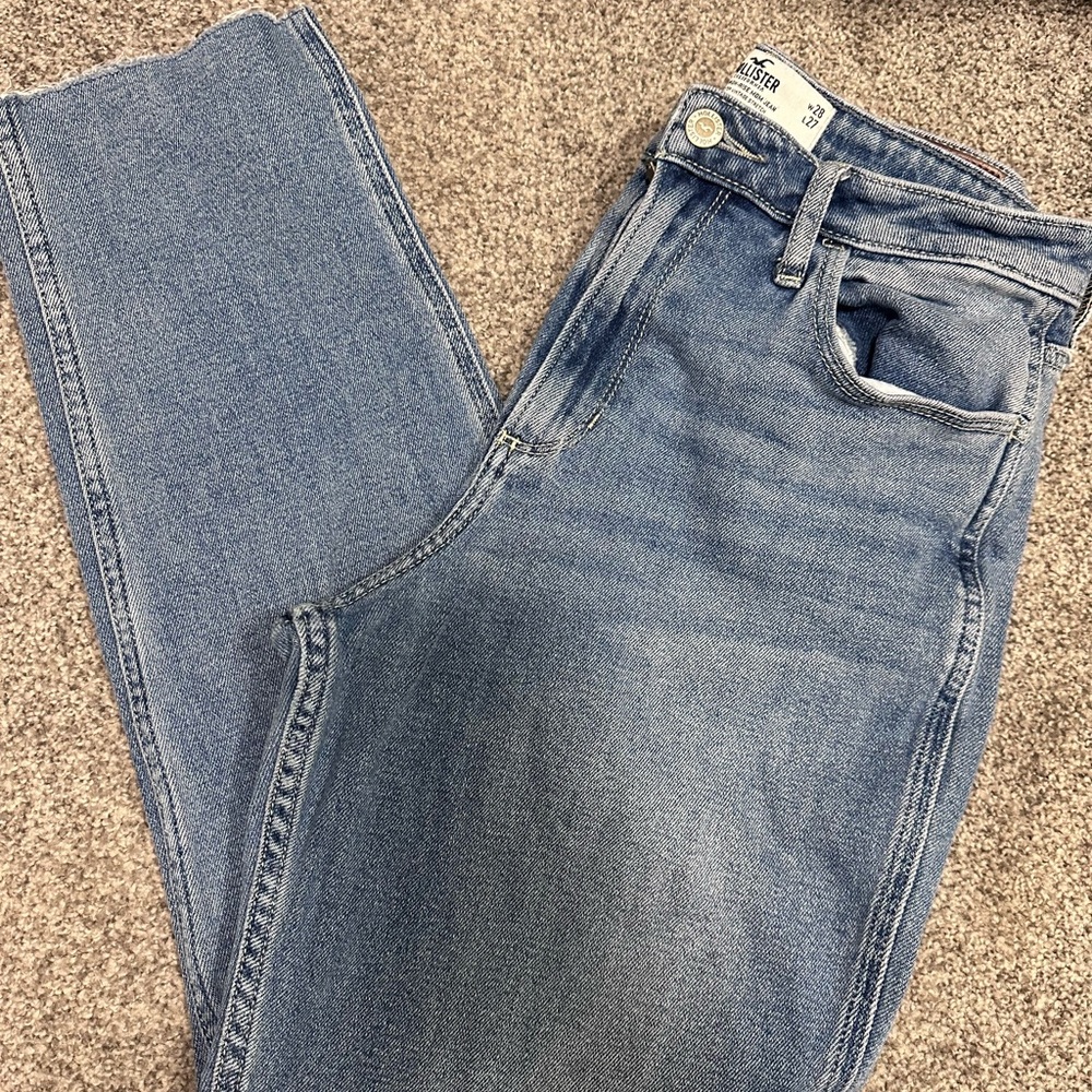 Hollister Mom Jeans 28/7R